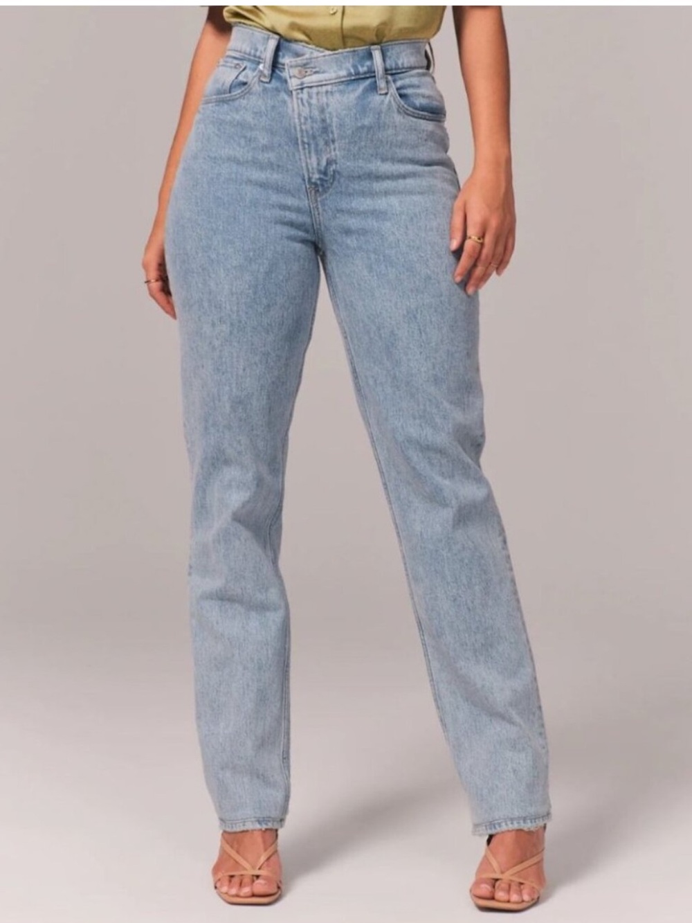 Abercrombie 90s Straight Ultra High Rise Jeans Criss Cross Light Stone Wash SZ 6